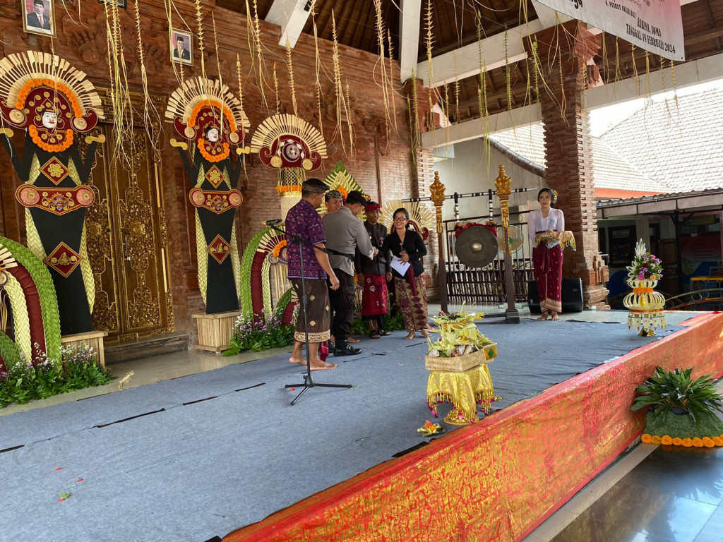 Bulan Bahasa Bali ke VI Digelar Sebagai Upaya Pelestarian Dan Pemajuan Bahasa Bali